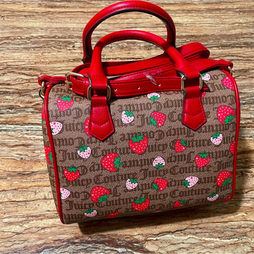 Juicy Couture - Picture 3 of 11
